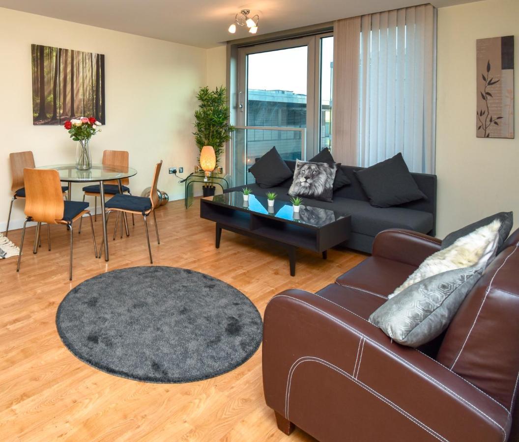 Ferienwohnung The Hub - Spacious, Bright And Modern With Free Parking Milton Keynes Exterior foto